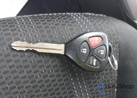 2013 Toyota Corolla S из США, поврежденный, VIN 5YFBU4EE3DP204621